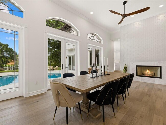 Building Photo - 1707 Caribbean Dr