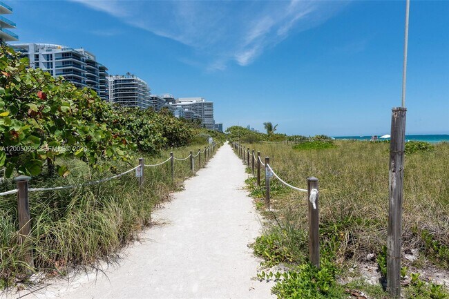 Building Photo - 9341 Collins Ave