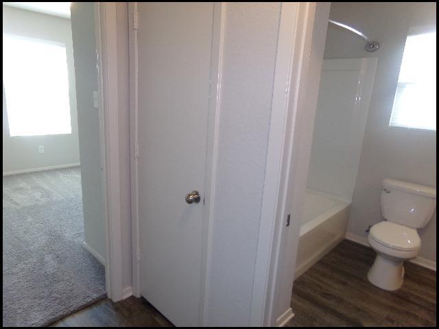 Building Photo - 1304 Yarrow Dr