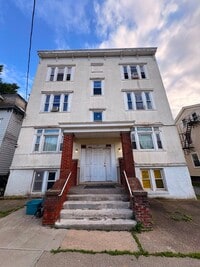 Building Photo - 58 Noxon St