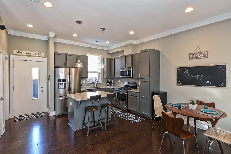 Building Photo - 3543 Spencer St