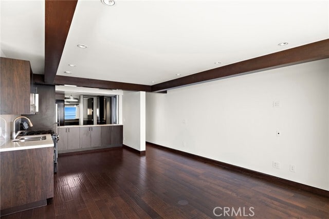 Building Photo - 609 Sleepy Hollow Ln