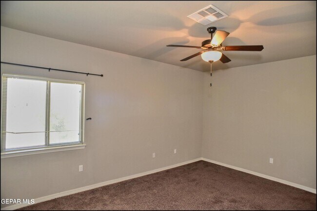 Building Photo - 2120 Thomas Lackland St