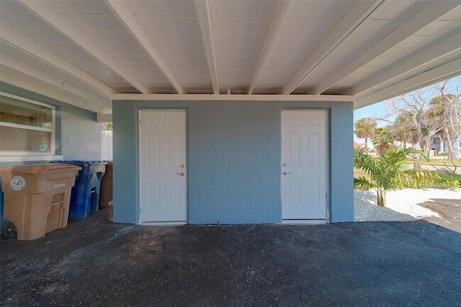 Building Photo - 13248 4th St E