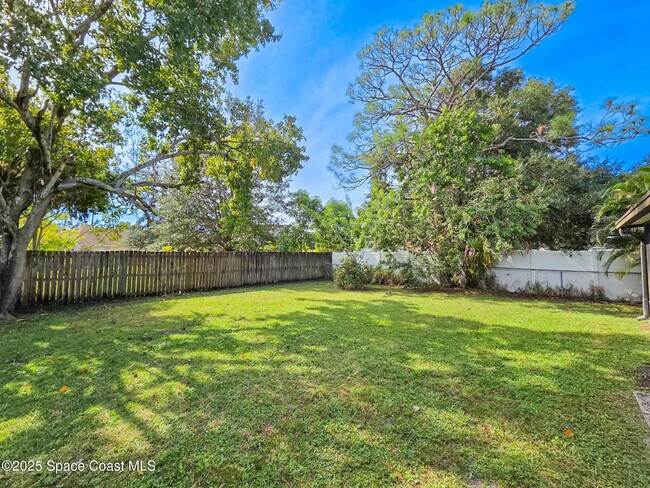 Building Photo - 410 Albenga Rd NW