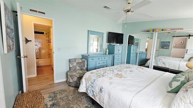 Building Photo - 9122 Kestral Cir