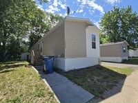 Building Photo - 11355 6th Pl NE