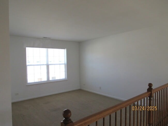 Building Photo - 494 S Jade Ln