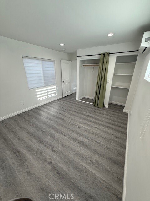 Building Photo - 13718 Hanwell Ave