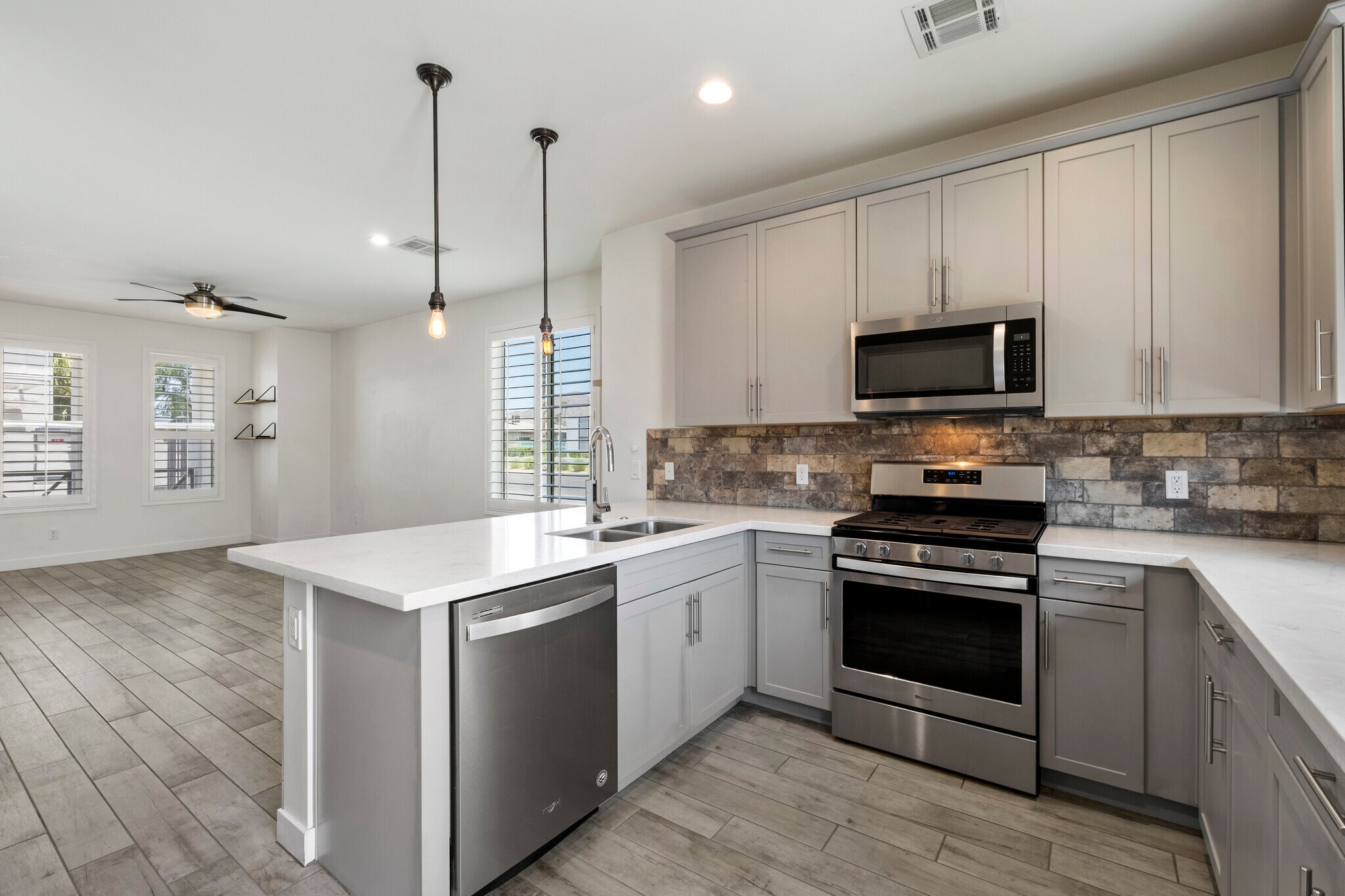 Building Photo - 3030 N 38th St