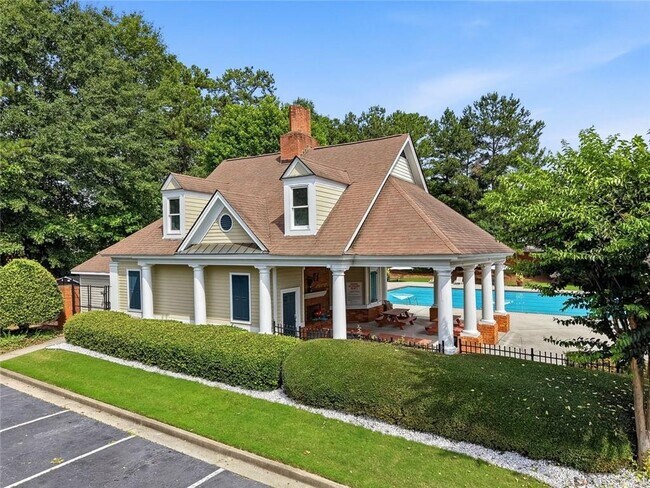 Building Photo - 3475 Golfe Links Dr