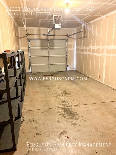 Building Photo - 10001 Woodcreek Oaks Blvd