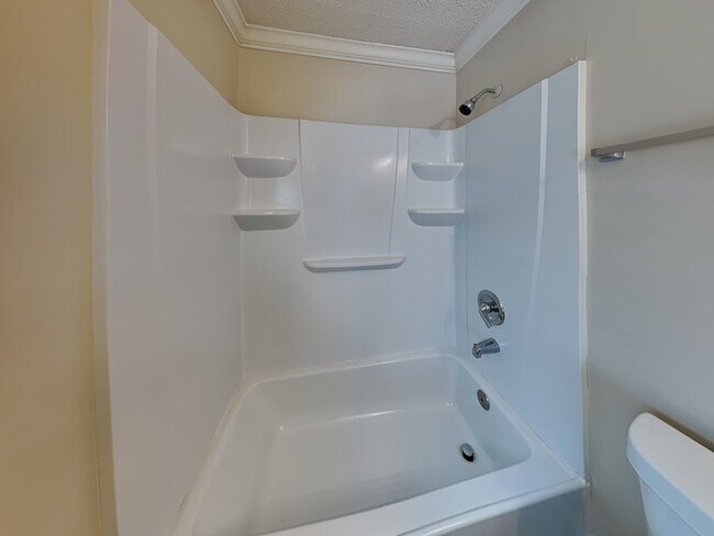 Building Photo - 3101 Park Creek Ct