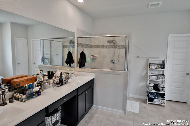 Building Photo - 12567 Rothau Dr