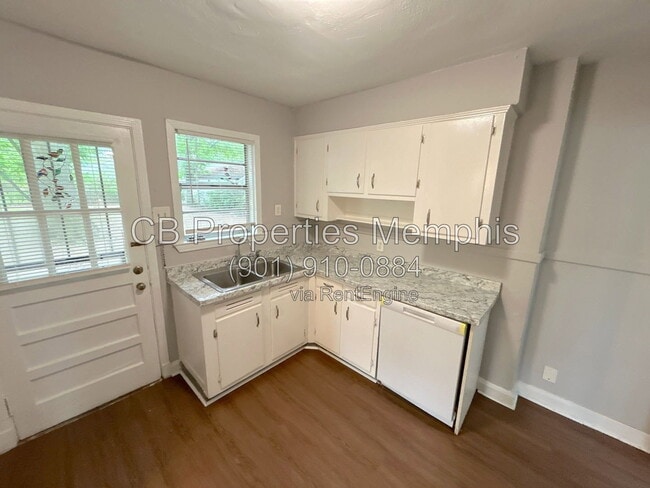 Building Photo - 4315 Leatherwood Ave