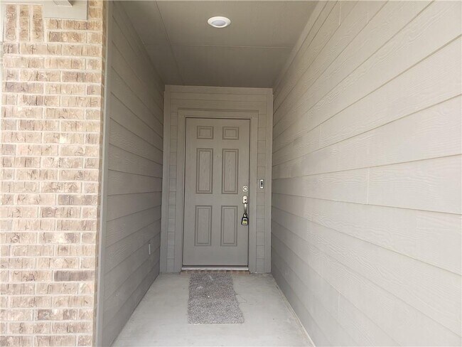 Building Photo - 109 Red Buckeye St