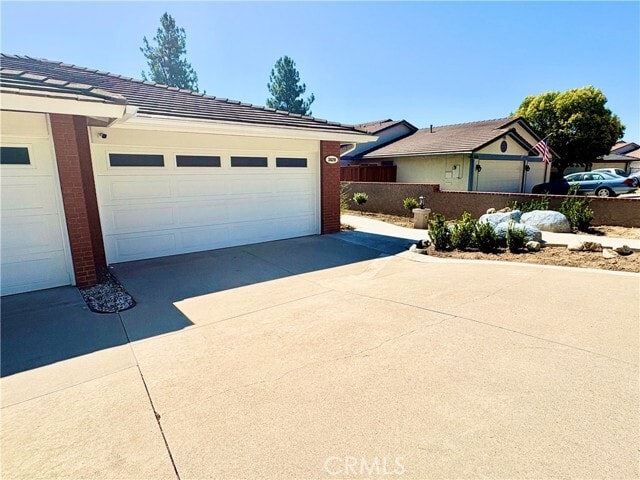 Building Photo - 3620 Windsong Cir