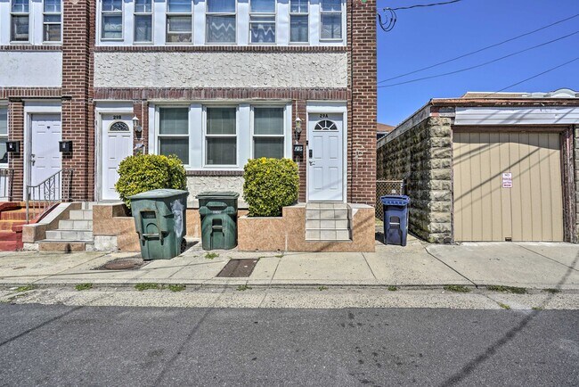 Exterior Front - 29 Trenton Ter