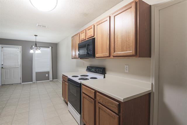 Building Photo - 1477 Greenbrook Dr