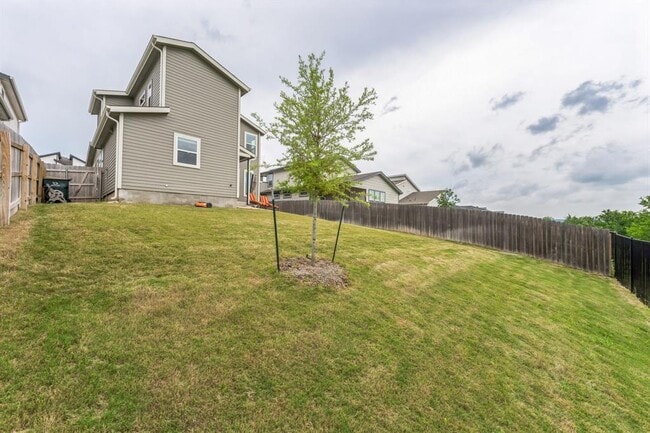 Building Photo - 9800 Evening Canopy Dr