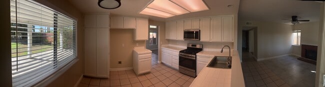 Building Photo - 39948 Osprey Rd