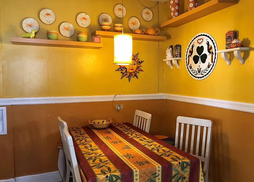 Secondary dining room/breakfast nook - 14617 Clifton Blvd