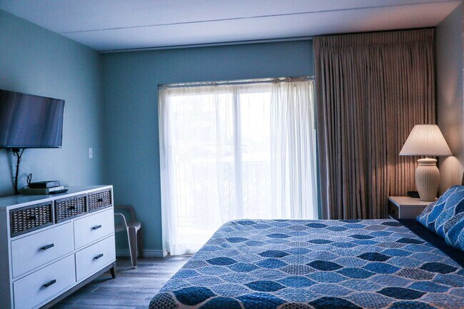 Building Photo - 2401 Gulf Blvd