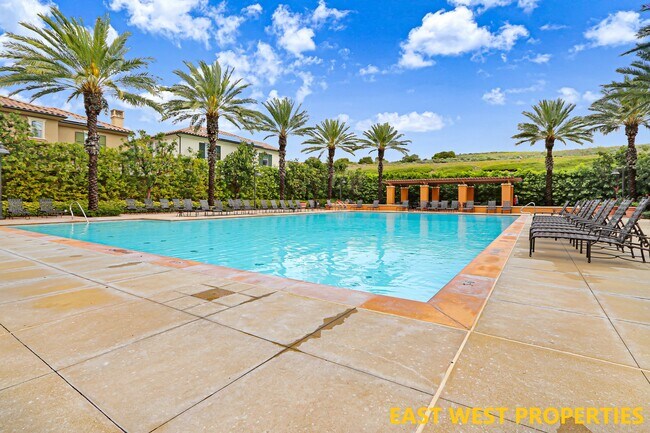 Building Photo - 117 Soaring Eagle