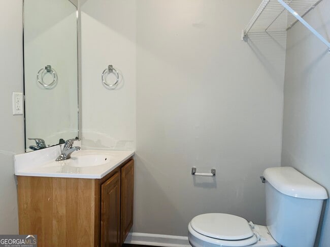 Building Photo - 605 Wilburn Ave