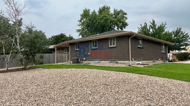 Building Photo - 6322 Urban Ct