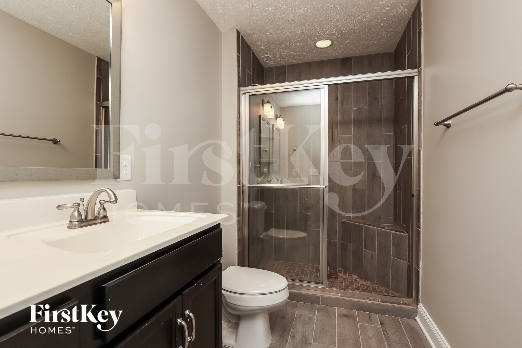 Building Photo - 1280 Eagle's View Dr