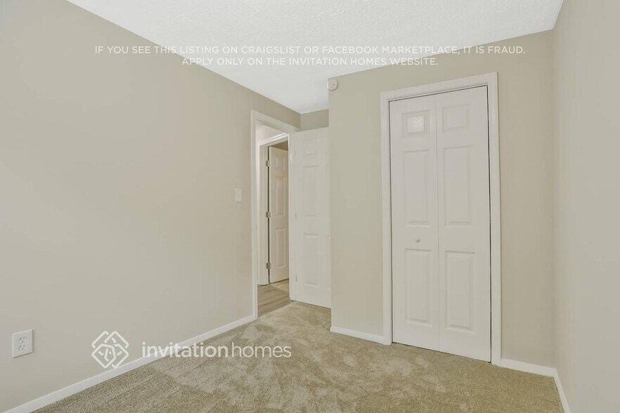 Building Photo - 393 Engle Dr
