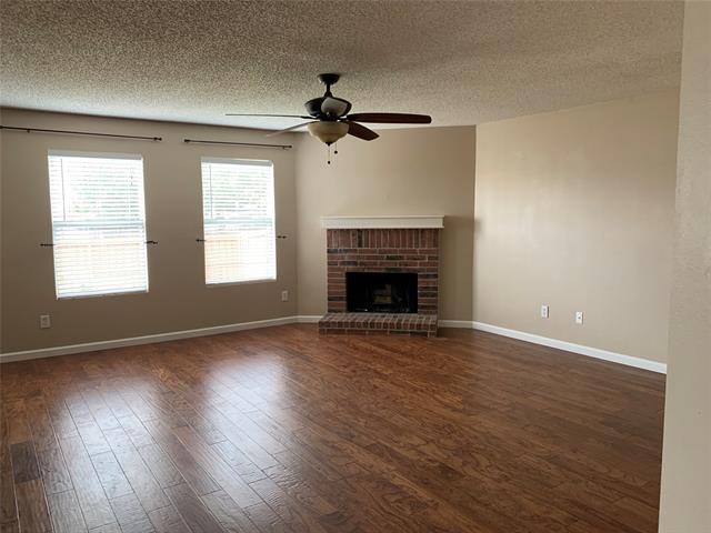 Building Photo - 1472 Stewart Dr