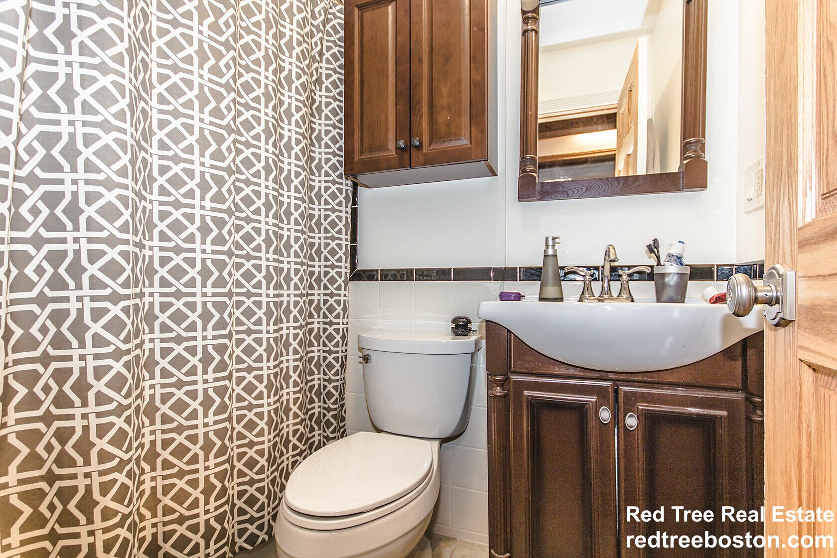 Building Photo - 14 S Russell St