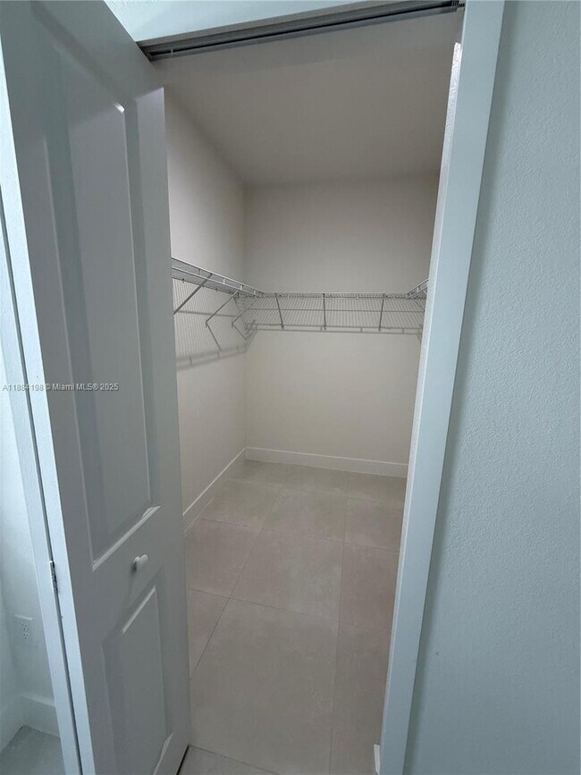 Building Photo - 32208 SW 194th Ct
