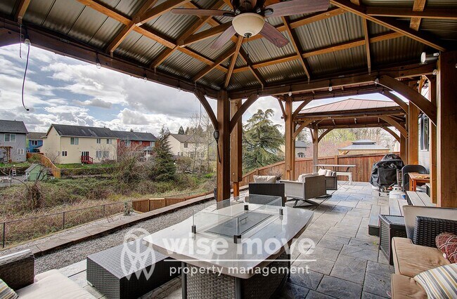 Building Photo - Washougal- 4 Bedroom Home- Apply today!