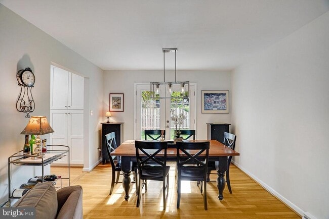 Building Photo - 3300 Prince William Dr