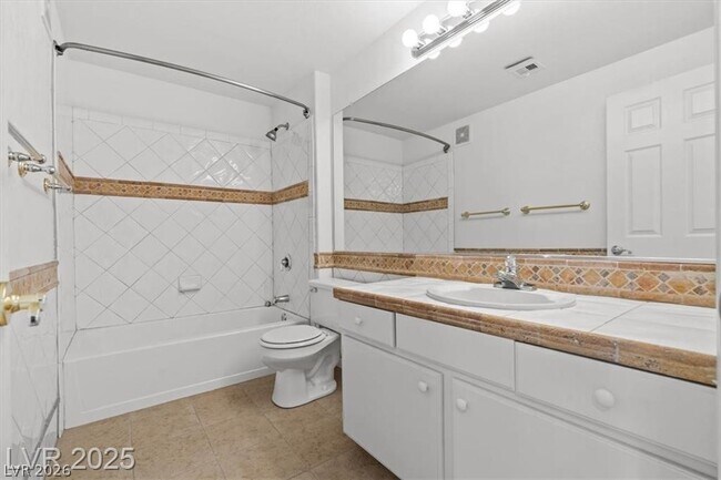 Building Photo - 664 Peachy Canyon Cir