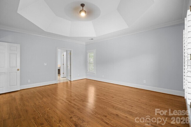 Building Photo - 9205 Woodriver Ln