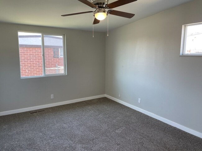 Building Photo - 3 Bedroom 1 Bathroom in Ogden