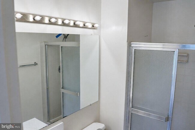 Building Photo - 2723 Manorhaven Ct