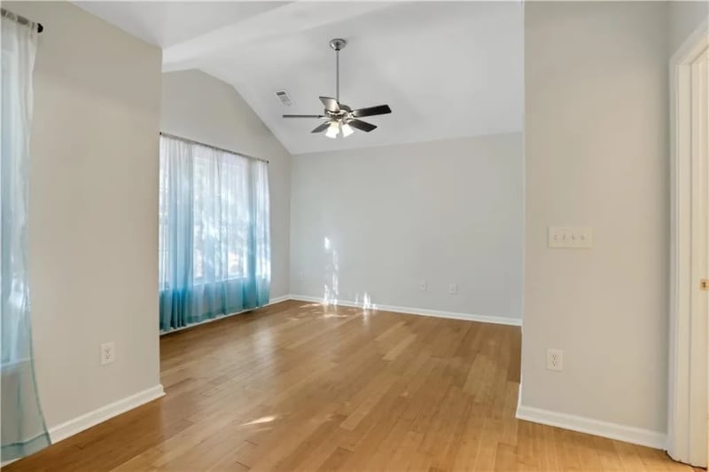 Building Photo - 526 Tufton Tr