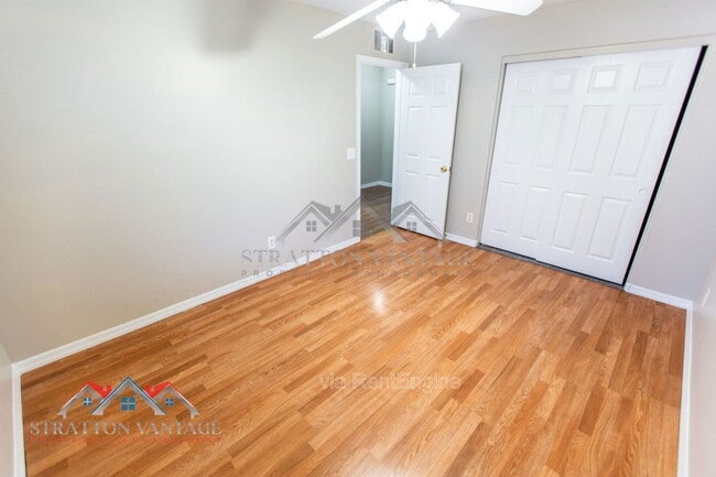 Building Photo - 6714 E Flynn Ave