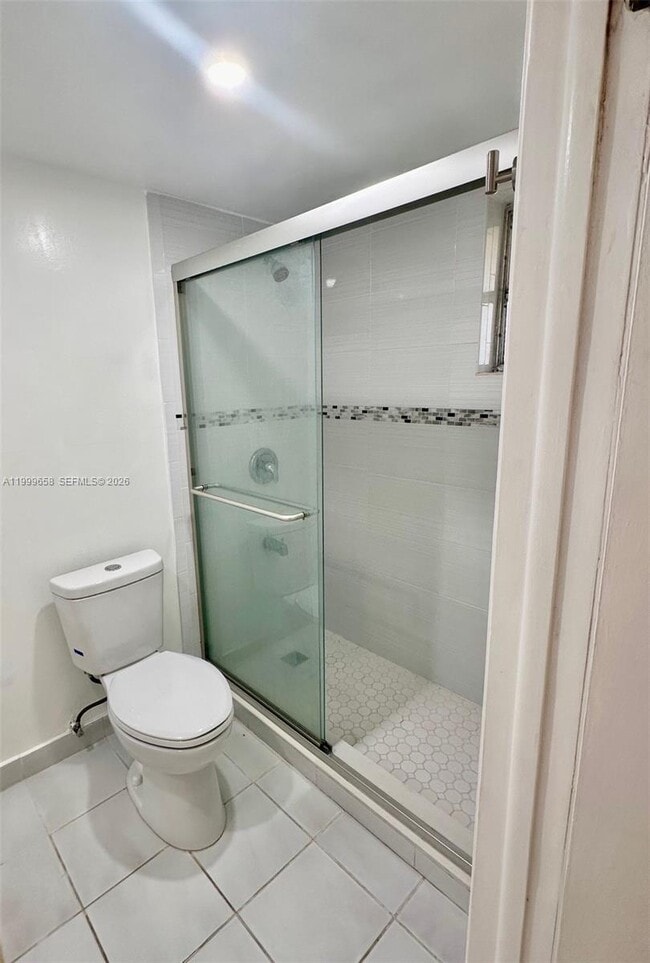 Building Photo - 8550 SW 109th Ave