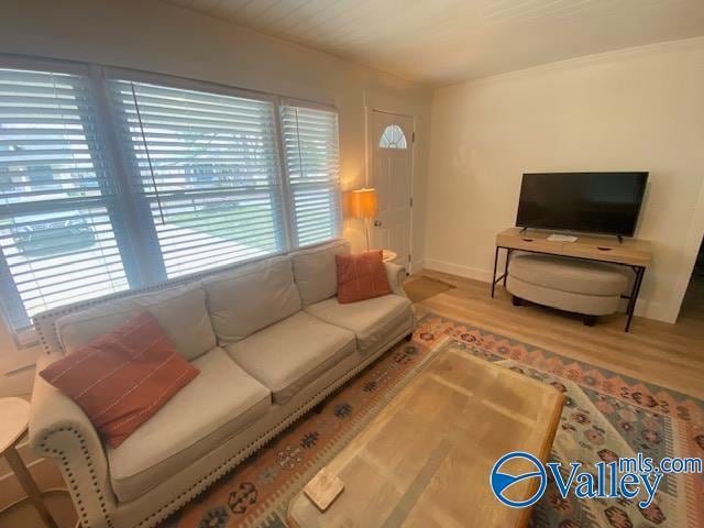 Building Photo - 1236 Oshaughnessy Ave NE