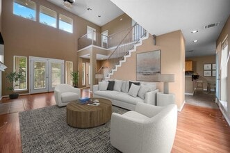 Building Photo - 5306 Beacon Dr