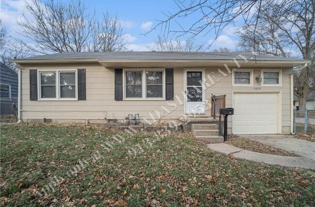 Building Photo - Cute 3 Bed 1 Bath Ranch Home in Raytown - ...