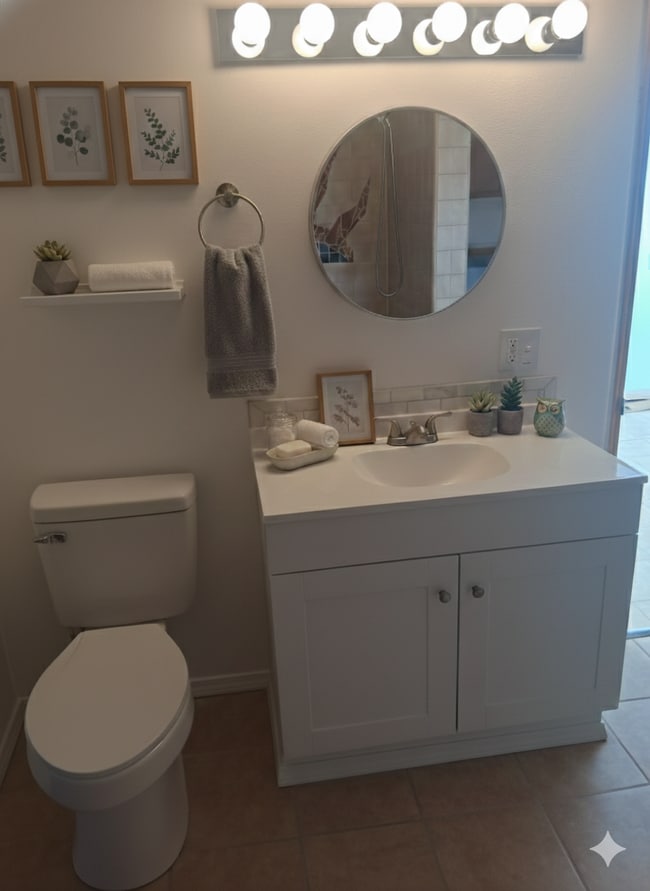 Building Photo - 98 NM-369