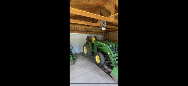 very large garage! (about 500sq ft) - 175 Walnut Hills Dr