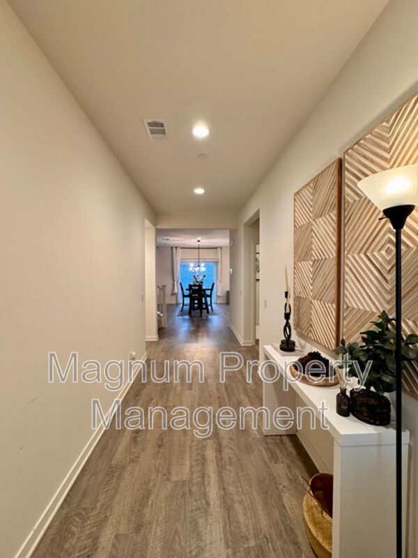 Building Photo - 30411 Ridgecrest Rd